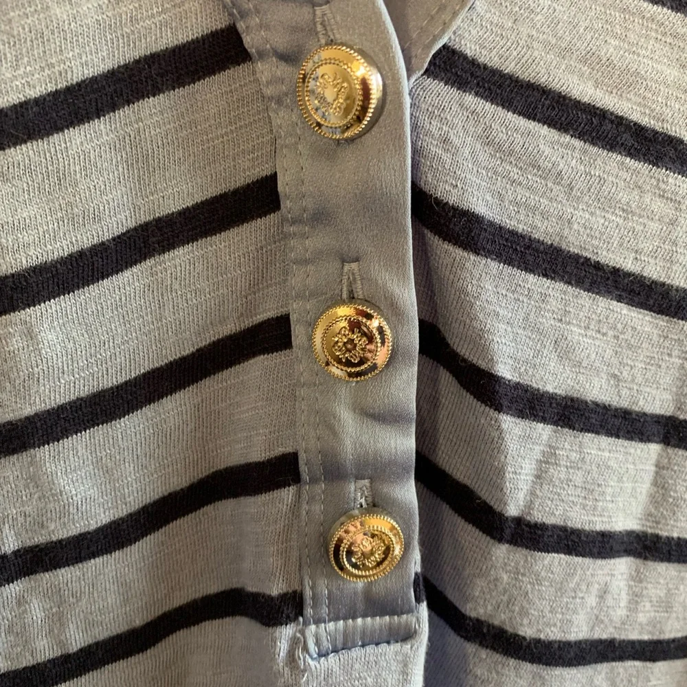 White House Black Market Blue Striped Button-Down Shirt – Size M - Picture 3 of 7